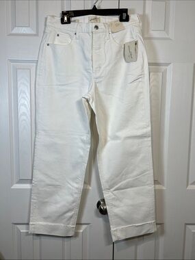 Universal Tread - Women’s White Straight-Leg Jeans Size 10